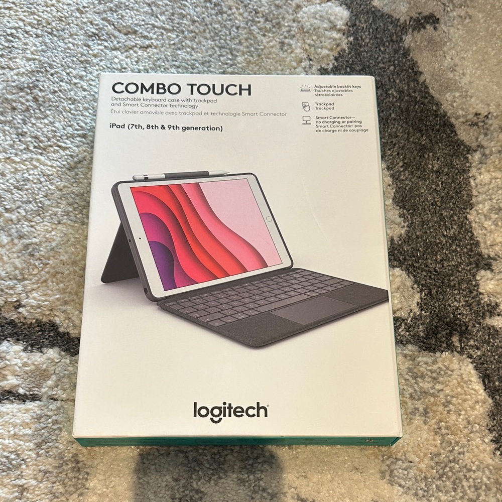 Logitech Combo Touch Keyboard Case - Black